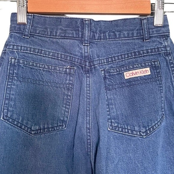 Vintage 1980s Calvin Klein Pleated Mom Jeans Indigo Wash 100% Cotton Size 5 | 24 - Picture 5 of 12